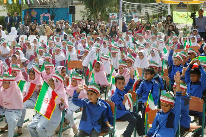 آغاز مدرسه با حضور یک میلیون شکوفه