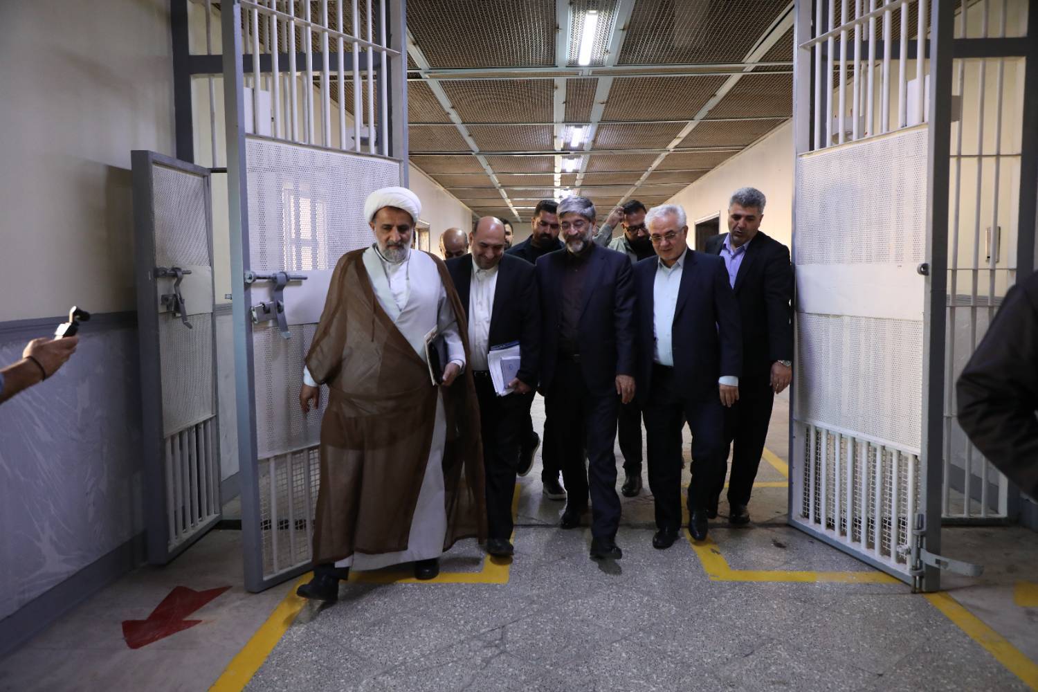 آزادی ۳۰۰ زندانی از زندان تهران بزرگ