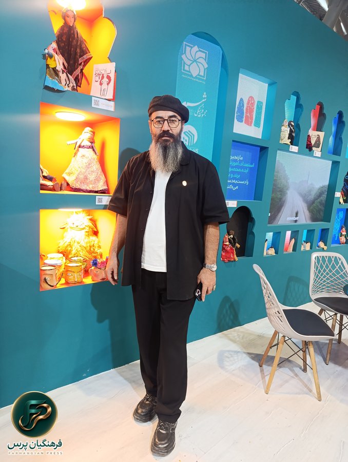 عمار احمدی معلم و پژوهشگر اردبیلی
